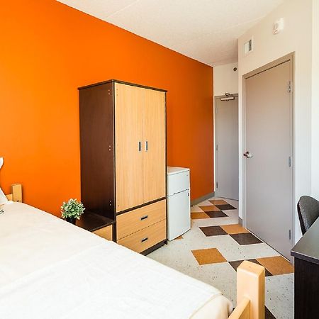Uwinnipeg Downtown Hostel ภายนอก รูปภาพ